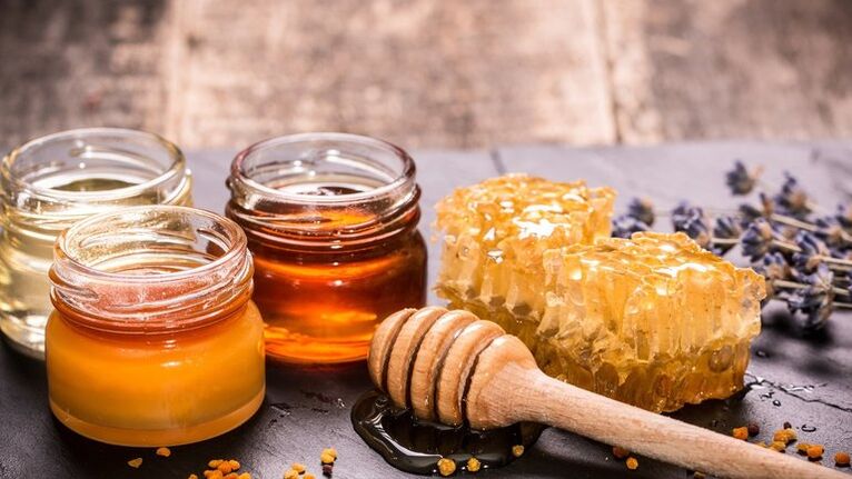 蜂蜜は効力のための最も効果的な民間療法です